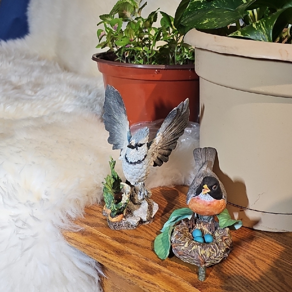 LENOX 2001 Fresh from the Garden ,  Decorative Bird Figurine Set - Blue and Gray